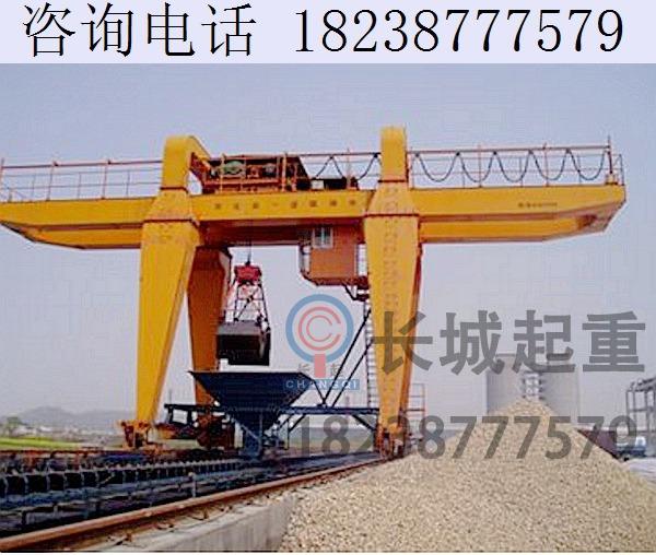 甘肅嘉峪關帶抓斗的龍門吊 防搖擺技術