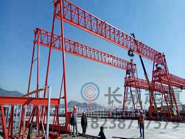 龍門(mén)吊20噸驗(yàn)收與收尾階段 湖北隨州龍門(mén)吊