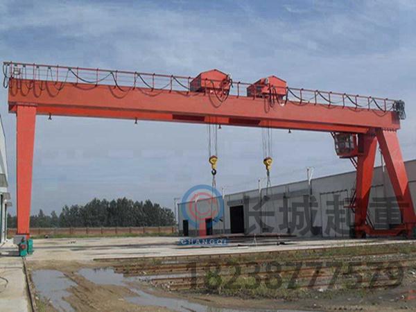 水電站龍門(mén)吊的核心優(yōu)勢(shì) 地鐵出渣龍門(mén)吊生產(chǎn)