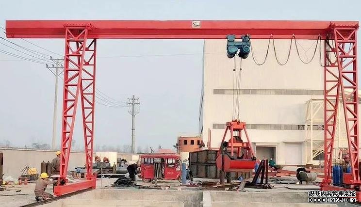 河南濮陽龍門吊公司現場測量場地