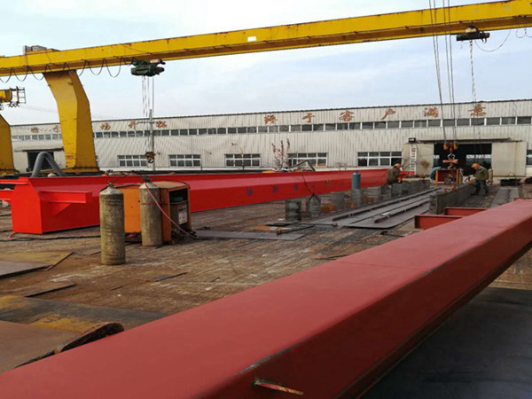 遼寧鞍山龍門(mén)吊租賃廠家長(zhǎng)城起重