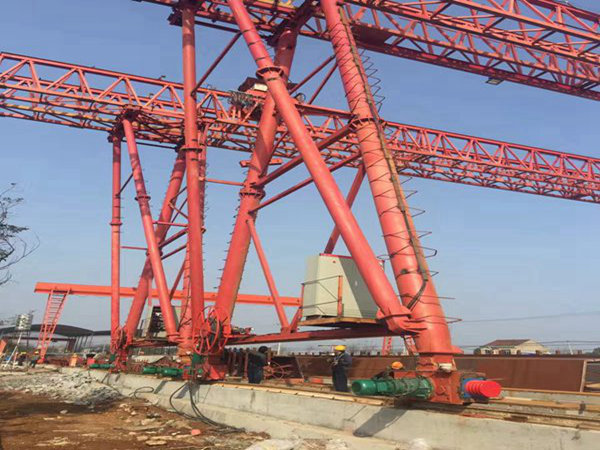 寧夏銀川龍門(mén)吊租賃廠家GJM40.5-30-12.5A7