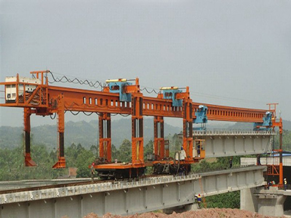 甘肅酒泉架橋機(jī)租賃廠家焊接修復(fù)