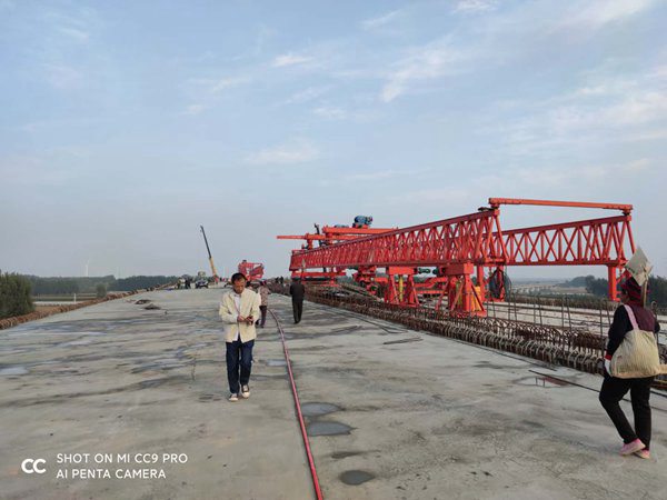 湖北隨州架橋機租賃廠家移動