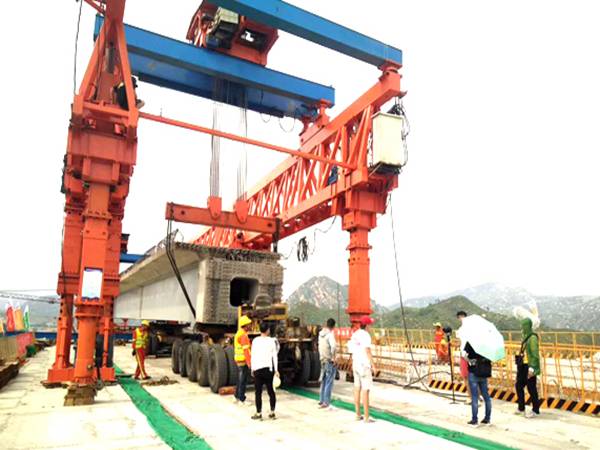 浙江麗水架橋機租賃廠家牛年大吉