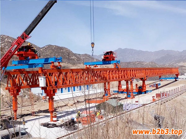  廣西貴港架橋機(jī)公司提醒架橋機(jī)安裝注意安全