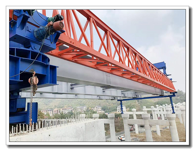 青海西寧架橋機(jī)廠家 200噸架橋機(jī)日常保養(yǎng)